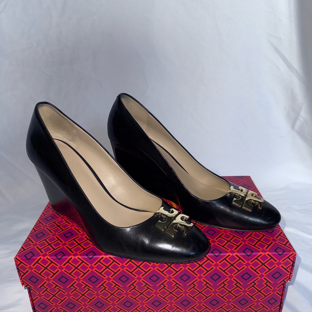 Raleigh Tory Burch Black Wedges with Gold Detail